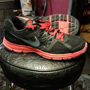 Nike Relentless 2 511914-003 Mens Size 8.5 Running